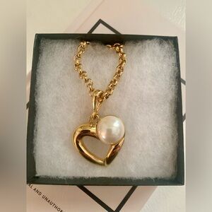 Nina Ricci Gold Pearl Necklace